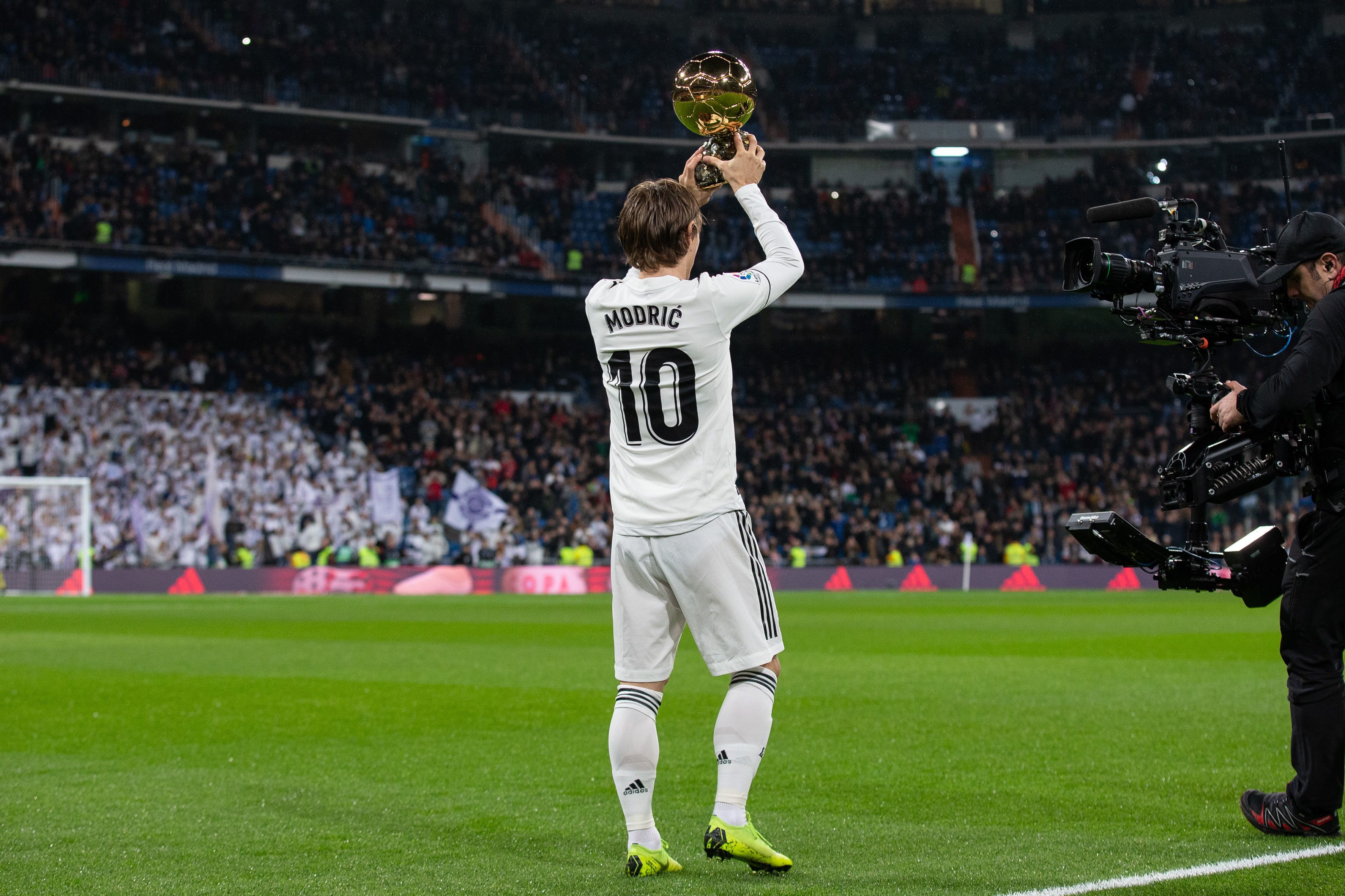 解析德州游骑兵先发投手群的健康维护