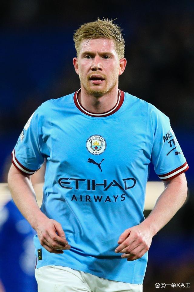 打入制胜球的劳塔罗，激动坏了！